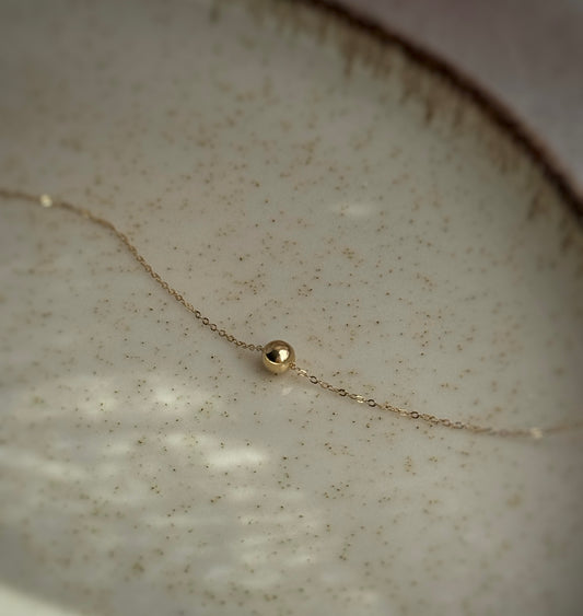 Bransoletka złota z kulką