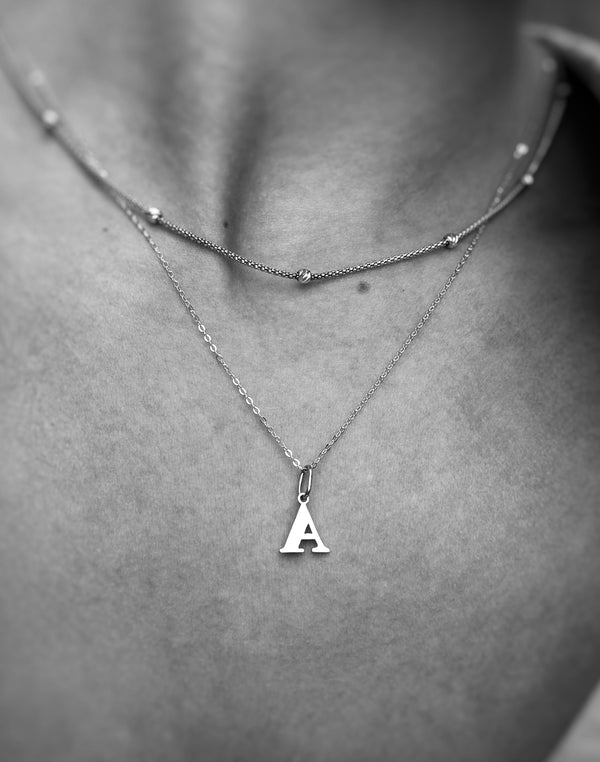 Zawieszki złote literki od A do Z